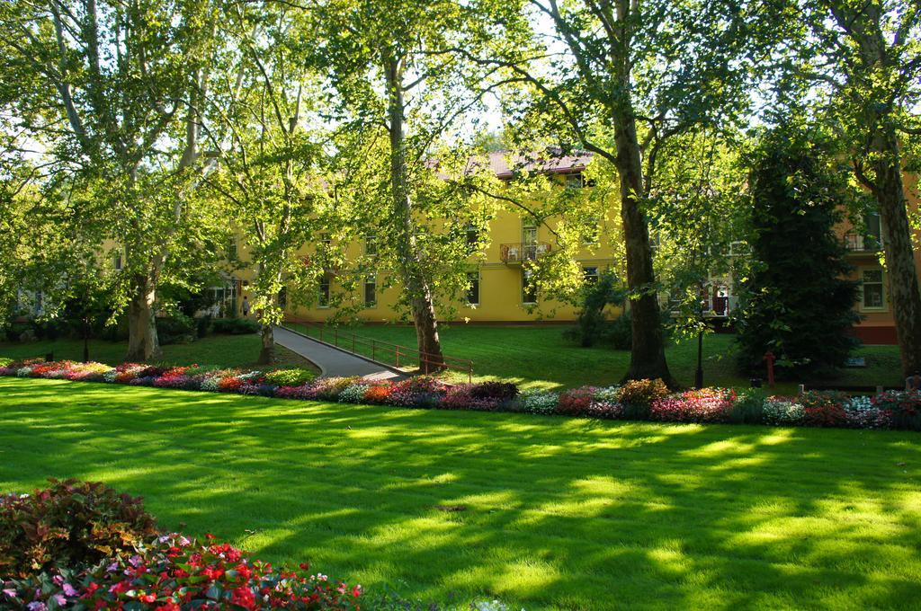 Valloris Apartments Hévíz Екстериор снимка